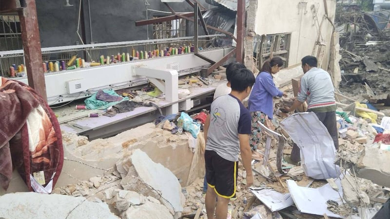 ရှမ်းပြည်နယ်မြောက်ပိုင်း နမ့်ခမ်းမြို့ လေကြောင်းတိုက်ခိုက်မှုဖြစ်ပြီး ၂၀၂၄ ခုနှစ်၊ စက်တင်ဘာ ၆ ရက်နေ့က တွေ့ရစဉ်။ (Citizen Photo)