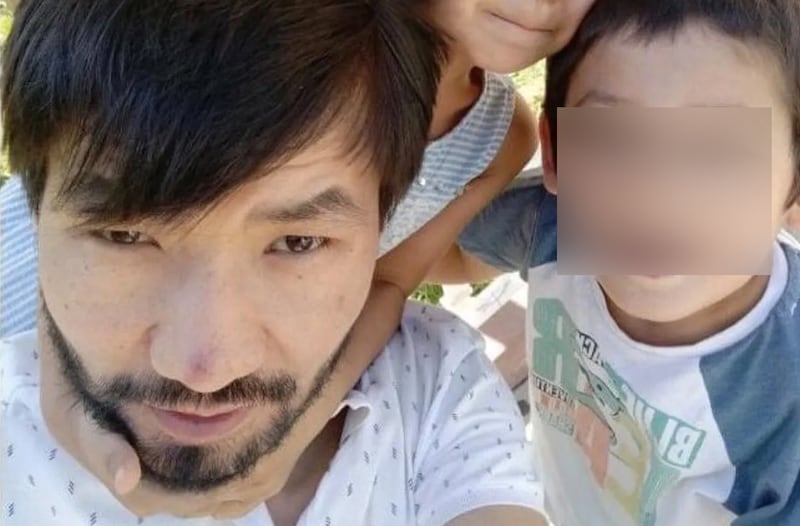 艾山的妻子和孩子在土耳其生活，「保衛衛士」專案官員哈斯批評很多國家對中共跨境鎮壓採取鴕鳥政策，令艾山這樣的維吾爾家庭付出代價。（維吾爾人權項目提供）